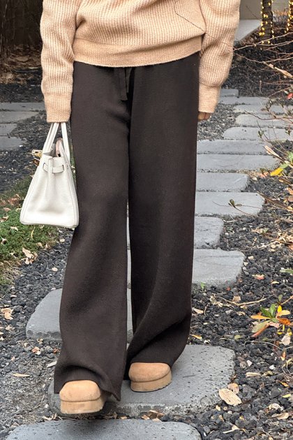 holic 5024 wide fleece pants holic 5024 wide fleece pants