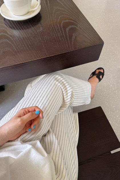 holic 5148 Ivory Striped Pants
