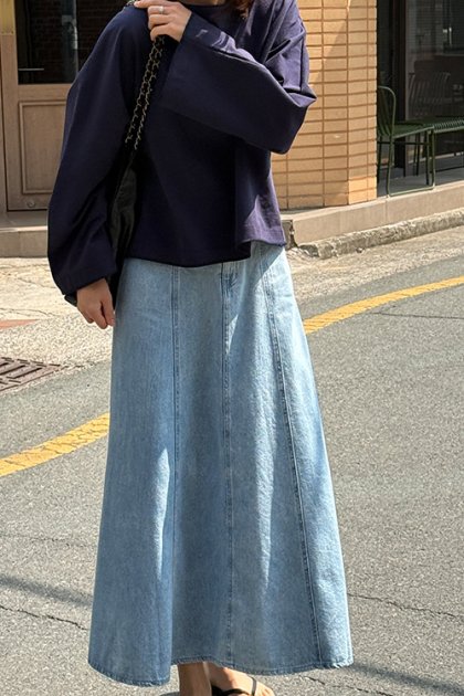 Dares denim skirt Dares denim skirt