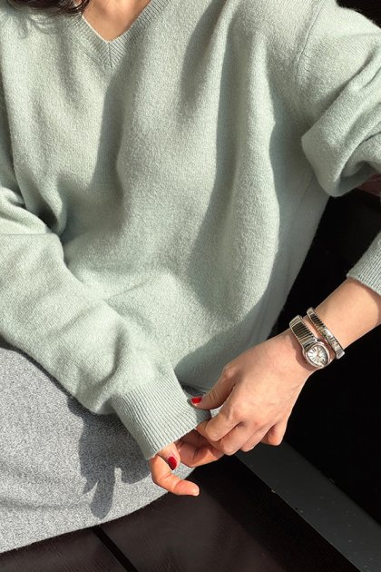 Levert Cashmere Knit Levert Cashmere Knit