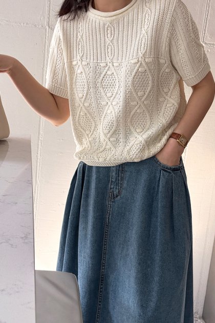 Innis short sleeve knit Innis short sleeve knit