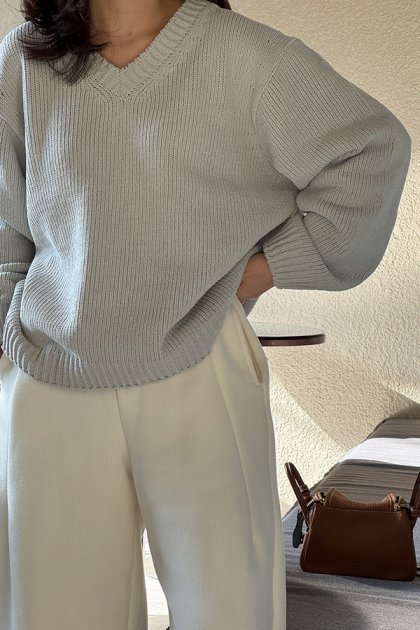 Divo V Knit Divo V Knit