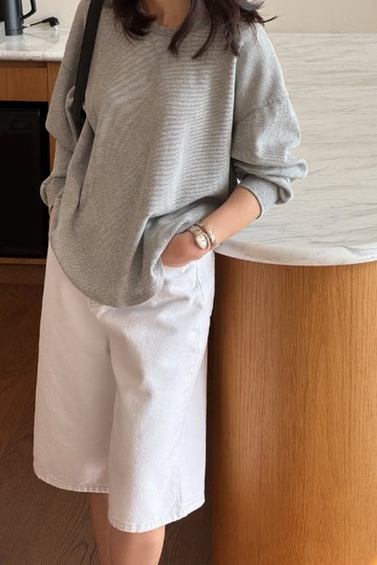 holic 5112 White Half Pants holic 5112 White Half Pants