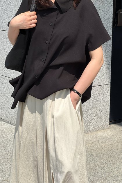 Cheska collar blouse Cheska collar blouse