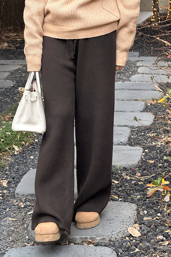 holic 5024 wide fleece pants holic 5024 wide fleece pants