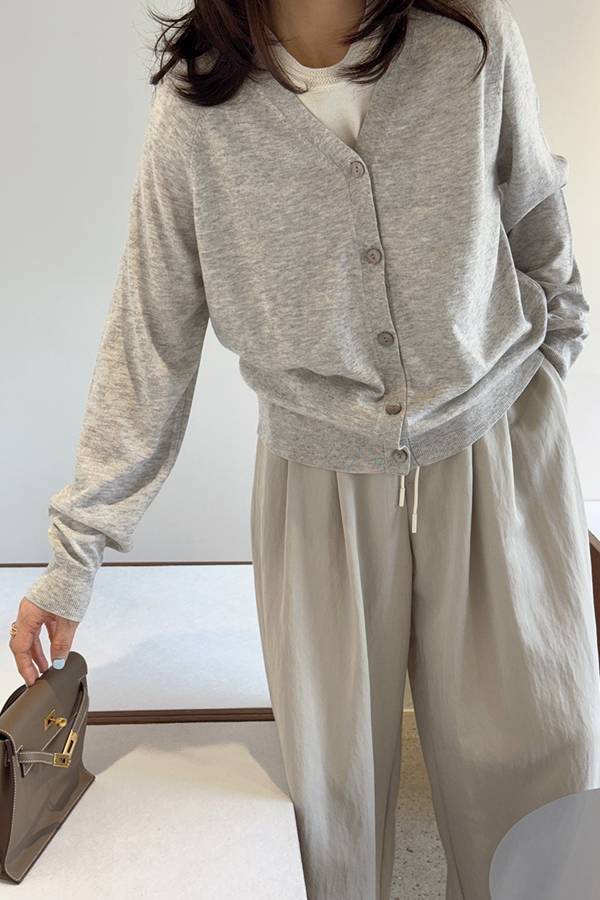 Demand Button Cardigan Demand Button Cardigan