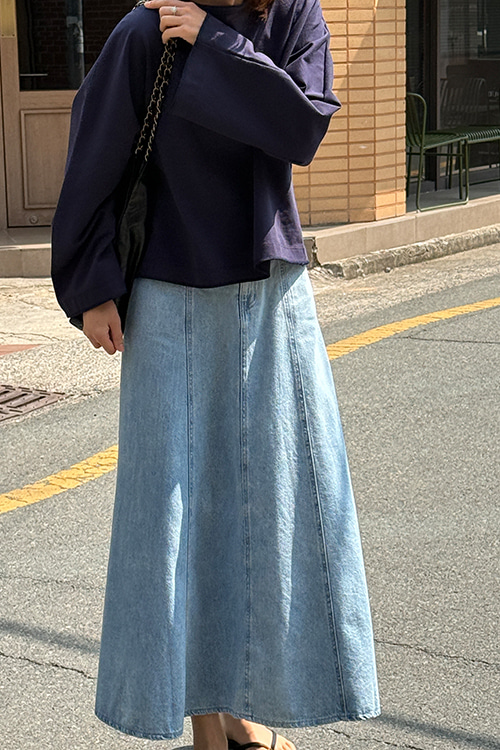 Dares denim skirt Dares denim skirt