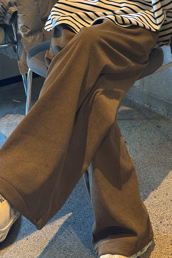 holic 5005 corduroy wide pants holic 5005 corduroy wide pants