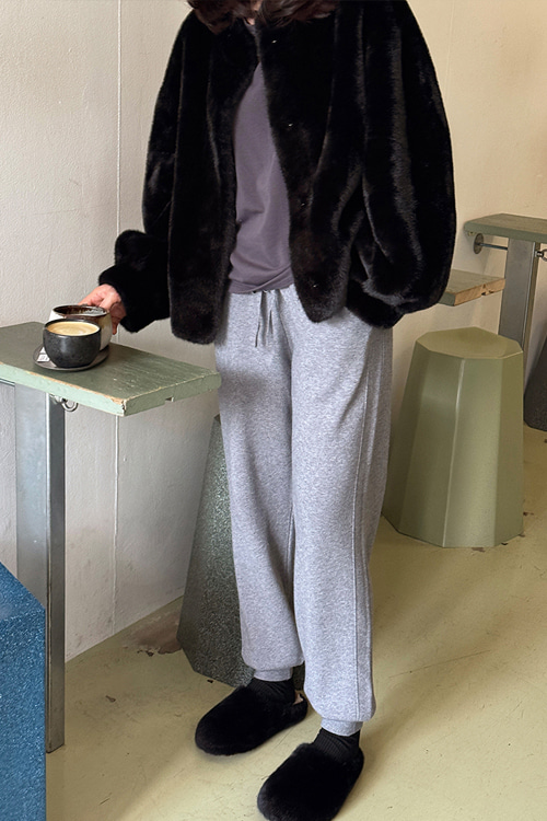 holic 5028 knit jogger pants holic 5028 knit jogger pants