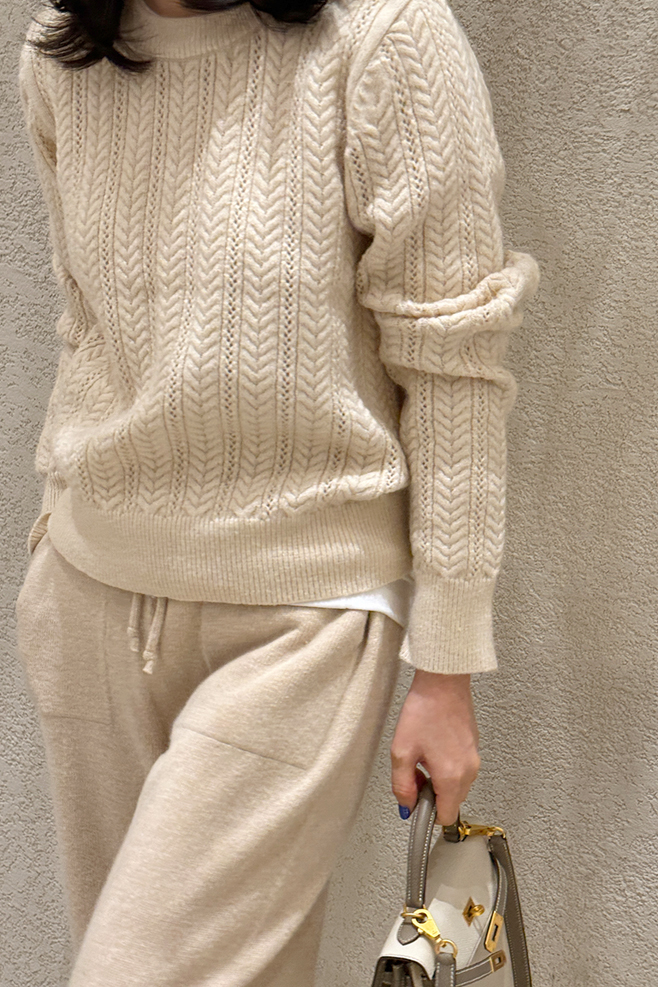Bisop round knit Bisop round knit