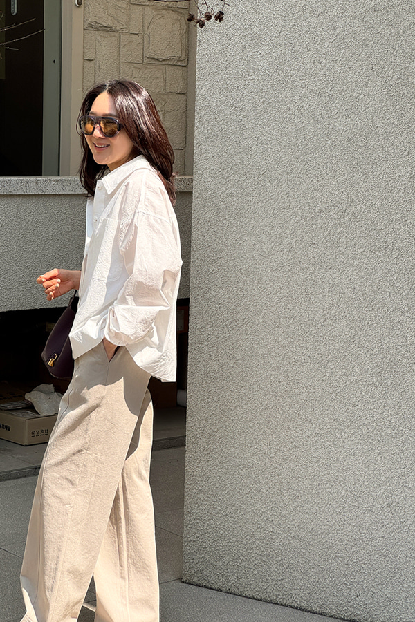 Negative cropped shirt Negative cropped shirt